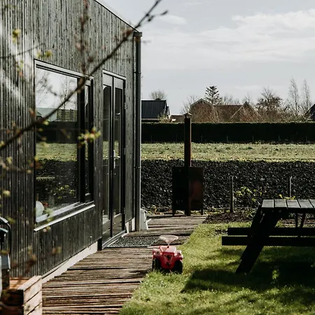 Sfeervol - Badkuip Met Weids Uitzicht - Markermeer - By Familie Buitenhuys Oosterleek