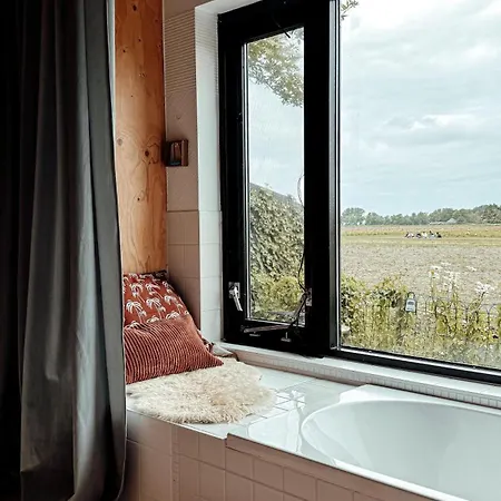 Sfeervol - Badkuip Met Weids Uitzicht - Markermeer - By Familie Buitenhuys Casa vacanze Oosterleek