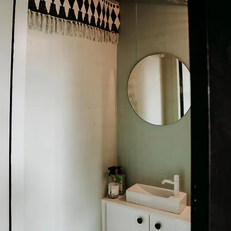 Sfeervol - Badkuip Met Weids Uitzicht - Markermeer - By Familie Buitenhuys